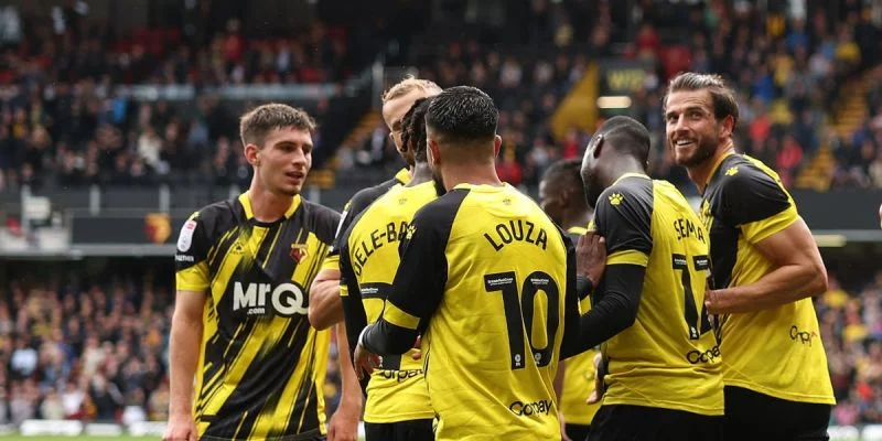Стивенэйдж - Уотфорд Стивенэйдж - Уотфорд