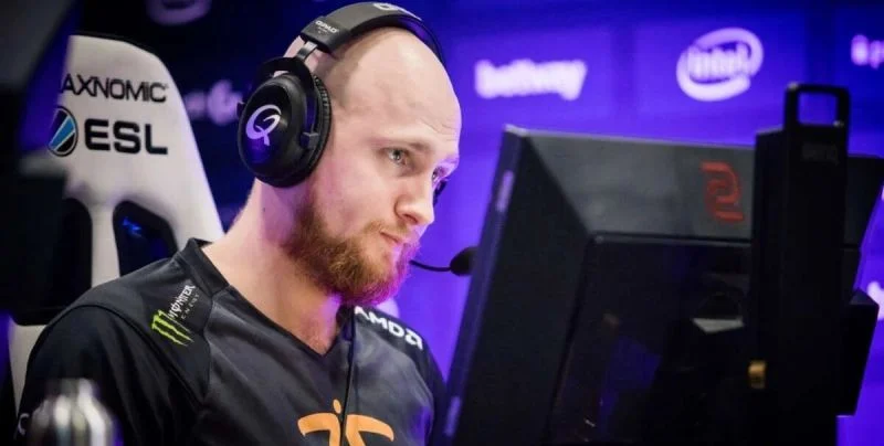 Imperial Эспортс - Fnatic Imperial Эспортс - Fnatic
