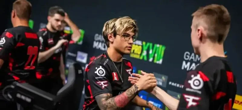FaZe Clan - NaVi FaZe Clan - NaVi
