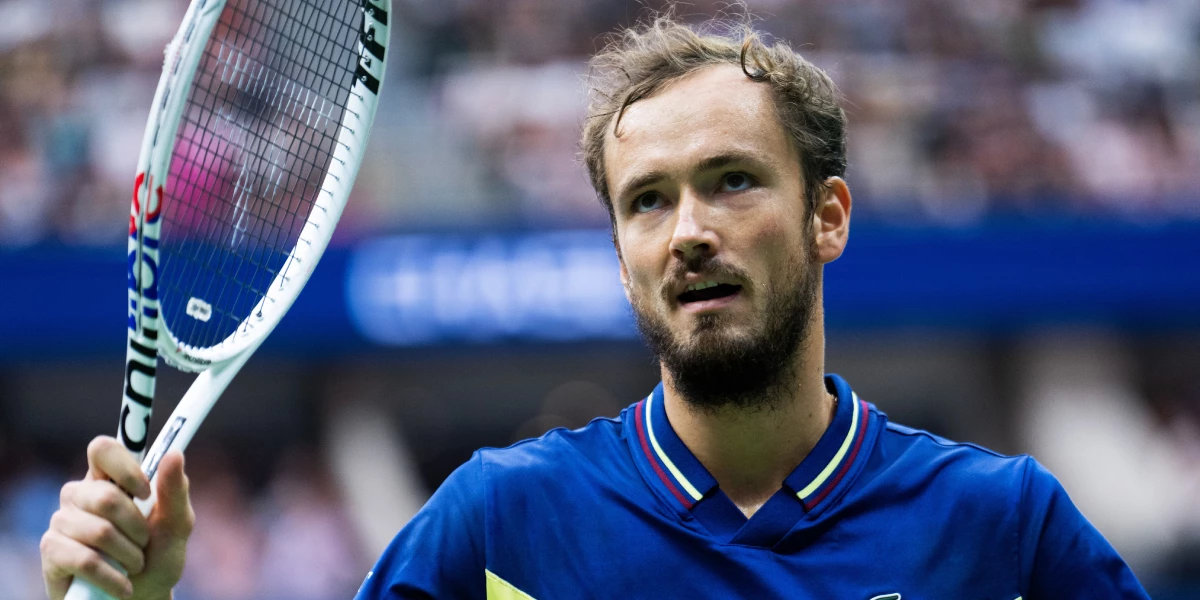 Зверев — Медведев. Прогноз и ставки на матч ATP Пекин (3 октября 2023 года)
Зверев — Медведев. Прогноз и ставки на матч ATP Пекин (3 октября 2023 года)