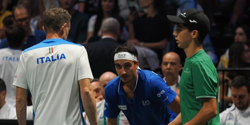 Сонего — Синнер. Прогноз и ставки на матч ATP Вена (26 октября 2023 года)
Сонего — Синнер. Прогноз и ставки на матч ATP Вена (26 октября 2023 года)