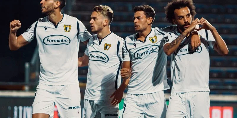 Камача – Фамаликан. Прогноз и ставки на Кубок Португалии (18 ноября 2023 года)
Камача – Фамаликан. Прогноз и ставки на Кубок Португалии (18 ноября 2023 года)