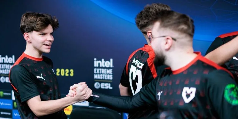 Heroic - MOUZ Heroic - MOUZ