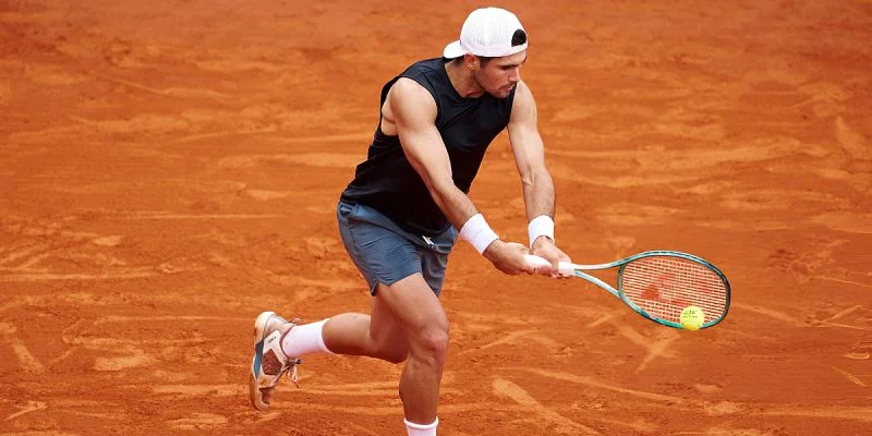 Перселл — Хирон. Прогноз и ставки на матч ATP Мадрид (25 апреля 2024 года)

