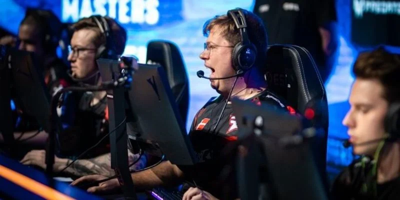 FaZe Clan — G2. Прогноз и ставки на матч CS:GO (1 июня 2024 года) FaZe Clan — G2. Прогноз и ставки на матч CS:GO (1 июня 2024 года)