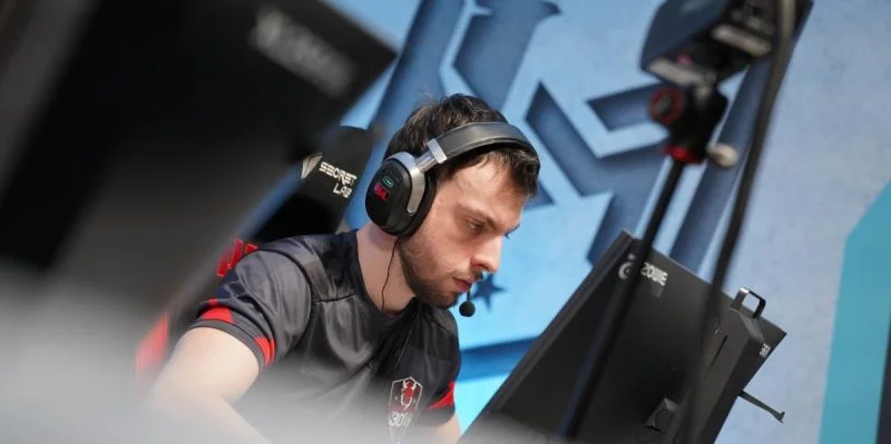 9 Pandas — 3D MAX. Прогноз и ставки на матч CS:GO (10 июня 2024 года) 9 Pandas — 3D MAX. Прогноз и ставки на матч CS:GO (10 июня 2024 года)