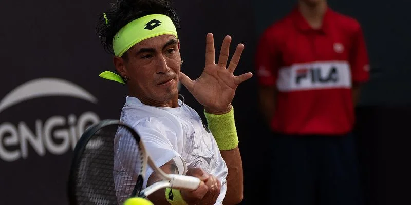 Франциско Комесана - Адам Уолтон Франциско Комесана - Адам Уолтон