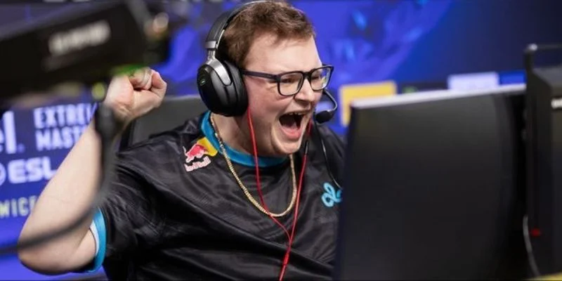 Cloud 9 - Heroic Cloud 9 - Heroic