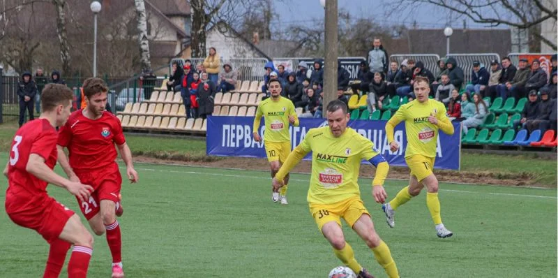 Сморгонь — Торпедо-БелАЗ. Прогноз (кф. 2.13) и ставки на матч чемпионата Беларуси (14 сентября 2024 года)
Сморгонь — Торпедо-БелАЗ. Прогноз (кф. 2.13) и ставки на матч чемпионата Беларуси (14 сентября 2024 года)
