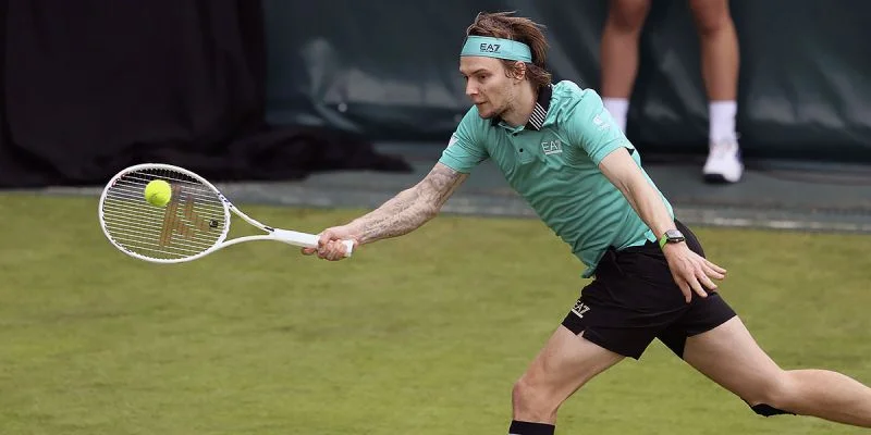 Бублик — Коболли. Прогноз и ставки на матч ATP Пекин (26 сентября 2024 года)
Бублик — Коболли. Прогноз и ставки на матч ATP Пекин (26 сентября 2024 года)