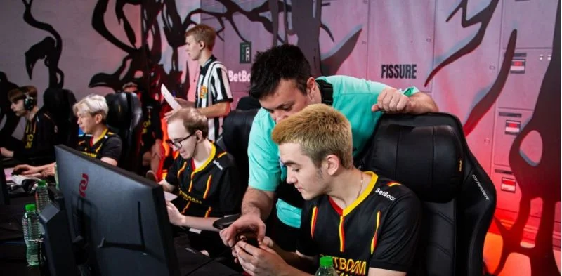 BetBoom Team - AVULUS: прогноз и ставки на матч DreamLeague Season 24 (30 октября 2024 года) BetBoom Team - AVULUS: прогноз и ставки на матч DreamLeague Season 24 (30 октября 2024 года)