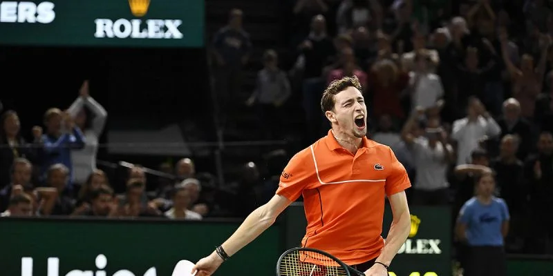 Томпсон — Умбер. Прогноз и ставки на матч ATP Париж (1 ноября 2024 года)
Томпсон — Умбер. Прогноз и ставки на матч ATP Париж (1 ноября 2024 года)