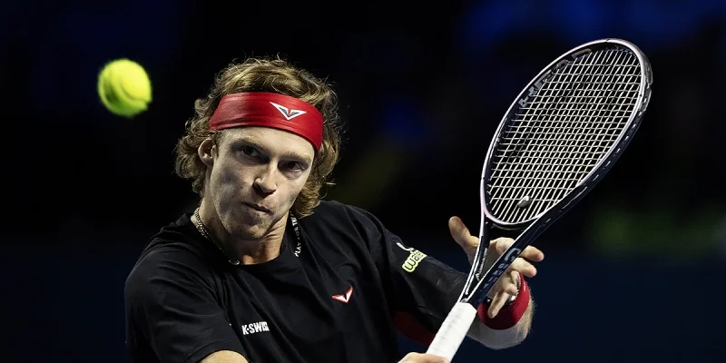 Рууд — Рублев. Прогноз и ставки на матч итогового турнира ATP (15 ноября 2024 года)
Рууд — Рублев. Прогноз и ставки на матч итогового турнира ATP (15 ноября 2024 года)