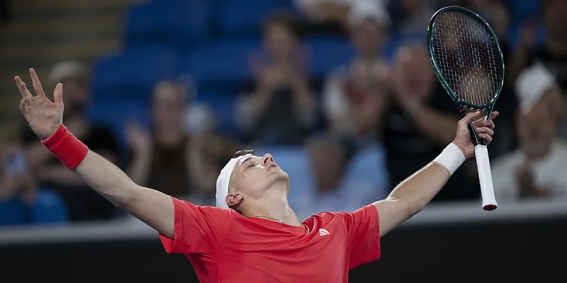 Сафиуллин — Меншик: прогноз и ставки на матч ATP Майами (24 марта 2025 года) Сафиуллин — Меншик: прогноз и ставки на матч ATP Майами (24 марта 2025 года)