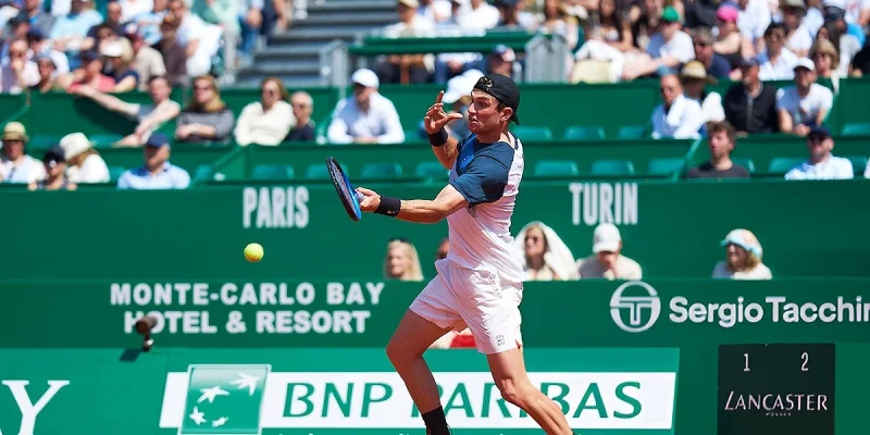 Джек Дрейпер — Томми Пол: прогноз и ставки на матч ATP Мадрид (30 апреля 2025 года)
Джек Дрейпер — Томми Пол: прогноз и ставки на матч ATP Мадрид (30 апреля 2025 года)