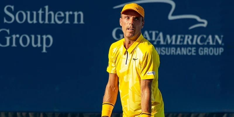 Роберто Баутиста - Кристофер О'Коннелл Роберто Баутиста - Кристофер О'Коннелл