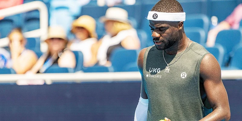 Фрэнсис Тиафо - Йосихито Нисиока Фрэнсис Тиафо - Йосихито Нисиока