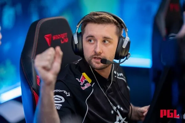Astralis - Monte Astralis - Monte