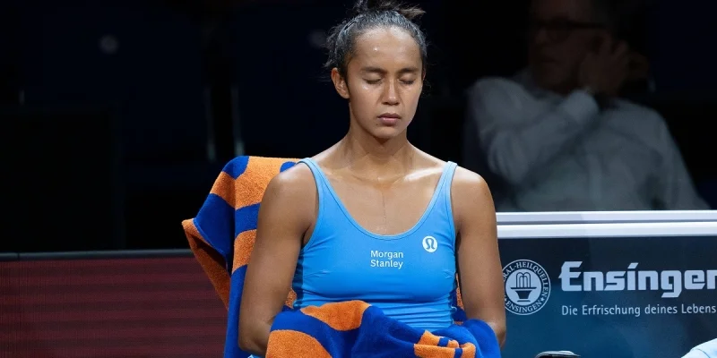Энн Ли - Лейла Фернандес Энн Ли - Лейла Фернандес