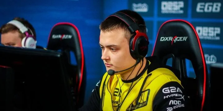 Natus Vincere - MOUZ Natus Vincere - MOUZ