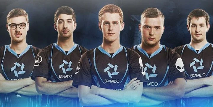 Bravado - Dignitas Bravado - Dignitas