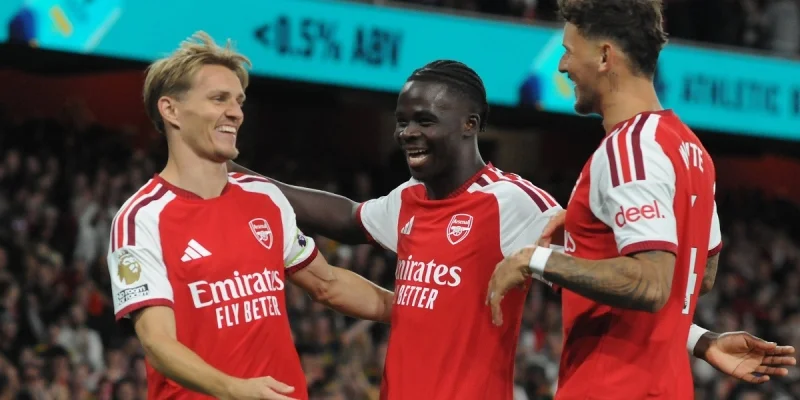 Наполи - Арсенал Наполи - Арсенал