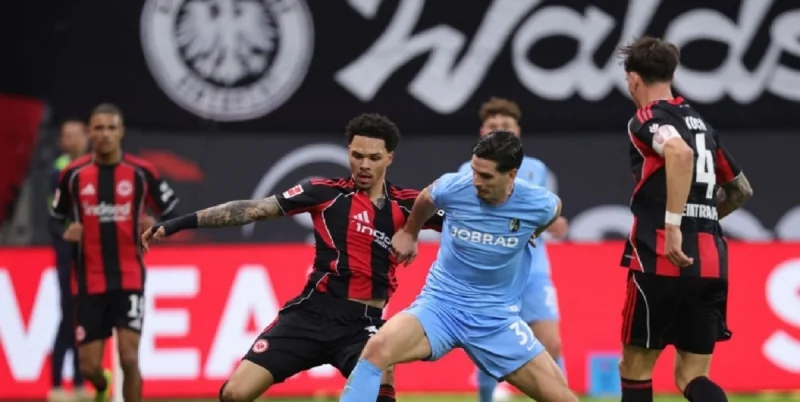 Айнтрахт Фр - Фрайбург Айнтрахт Фр - Фрайбург
