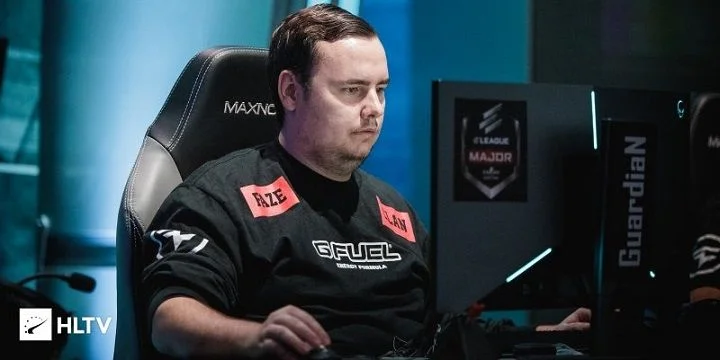 Fnatic - FaZe Fnatic - FaZe