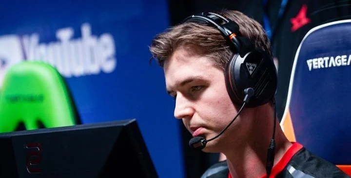 Astralis - FaZe Clan Astralis - FaZe Clan