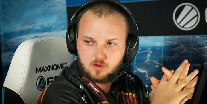 Renegades - Complexity Renegades - Complexity