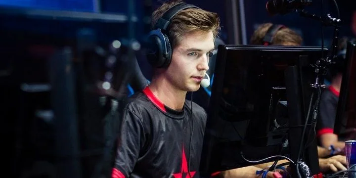 Astralis - Natus Vincere Astralis - Natus Vincere