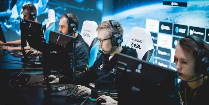 Mousesports - NIP. Прогноз на CS:GO (14.11.2018) | ВсеПроСпорт.ру