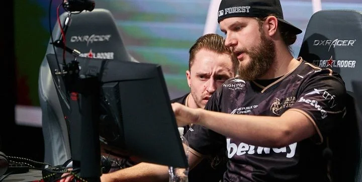 Natus Vincere - NIP Natus Vincere - NIP