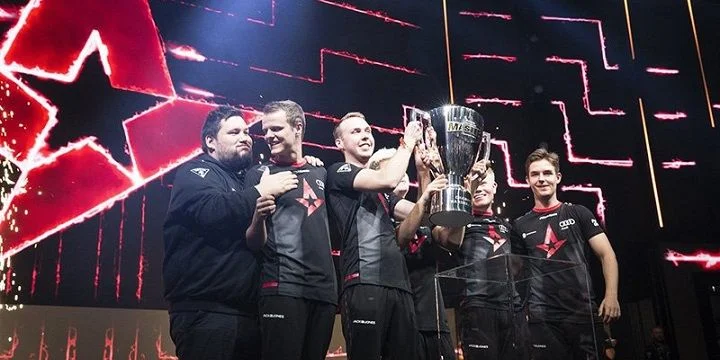 Astralis - FaZe Clan Astralis - FaZe Clan