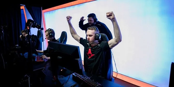 Astralis - MIBR Astralis - MIBR