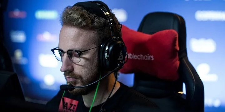 FaZe Clan - Cloud9 FaZe Clan - Cloud9