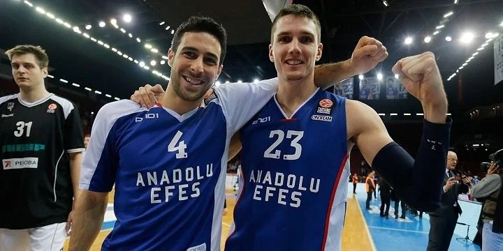 Анадолу Эфес - Гран Канария Анадолу Эфес - Гран Канария