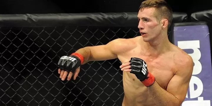 Рори Макдональд - Джон Фитч. Прогноз на Bellator (28.04.2019) Рори Макдональд - Джон Фитч. Прогноз на Bellator (28.04.2019)