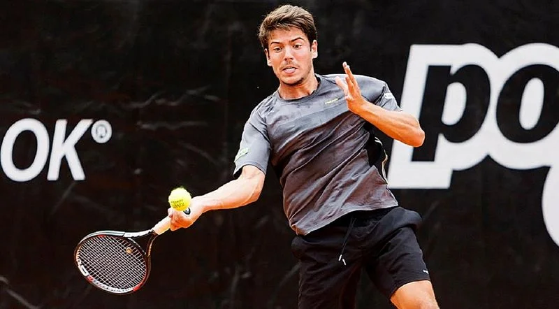 Циципас - Домингеш. Прогноз на матч ATP Эшторил (03.05.2019) Циципас - Домингеш. Прогноз на матч ATP Эшторил (03.05.2019)
