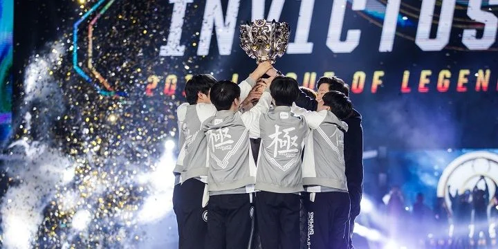 LGD — Invictus Gaming. Прогноз на матч League of Legends (13 августа 2019 года)