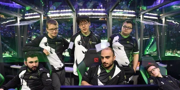 RNG — Liquid. Прогноз на матч Dota 2 (22 августа 2019 года)