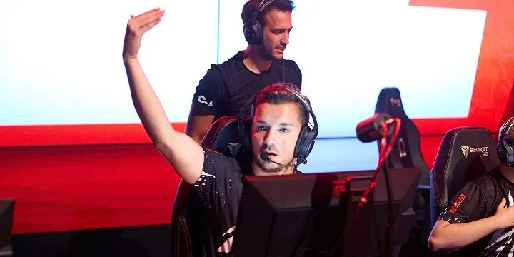 CR4ZY — m1x. Прогноз на матч CS:GO (11 сентября 2019 года) CR4ZY — m1x. Прогноз на матч CS:GO (11 сентября 2019 года)