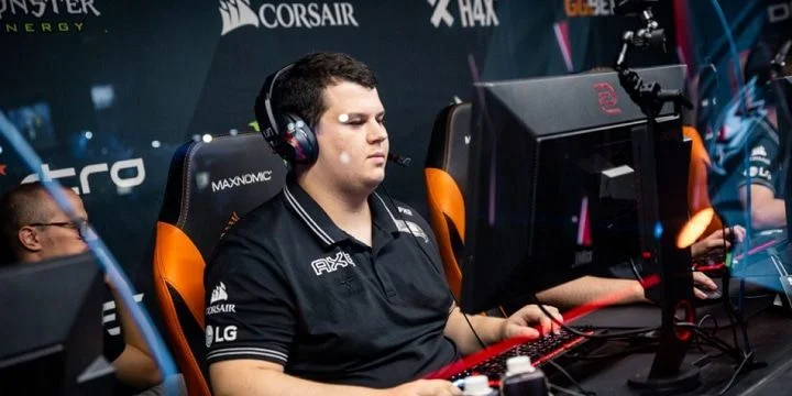 GamerLegion - Virtus.Pro GamerLegion - Virtus.Pro