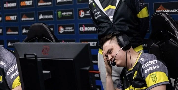 Heroic — Na'Vi. Прогноз на матч CS:GO (23 октября 2019 года) Heroic — Na'Vi. Прогноз на матч CS:GO (23 октября 2019 года)