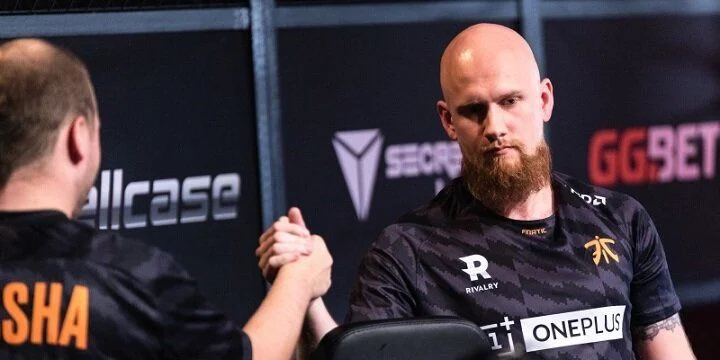 Fnatic — FURIA. Прогноз на матч CS:GO (27 октября 2019 года) Fnatic — FURIA. Прогноз на матч CS:GO (27 октября 2019 года)