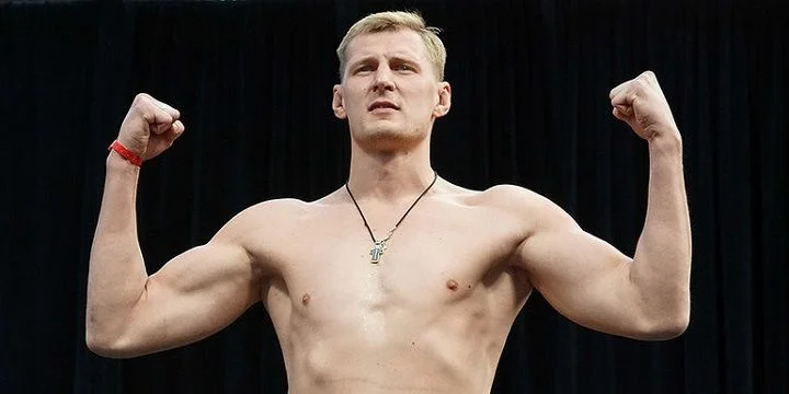 Александр Волков - Грег Харди Александр Волков - Грег Харди