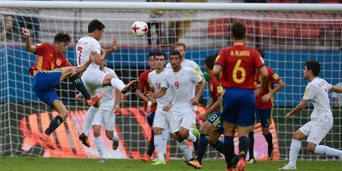 Испания U-17 - Франция (до17) Испания U-17 - Франция (до17)