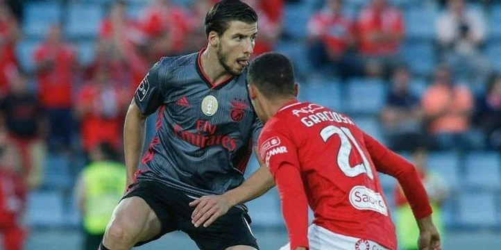 Санта Клара — Боавишта: прогноз на матч чемпионата Португалии (29 ноября 2019 года) Санта Клара — Боавишта: прогноз на матч чемпионата Португалии (29 ноября 2019 года)