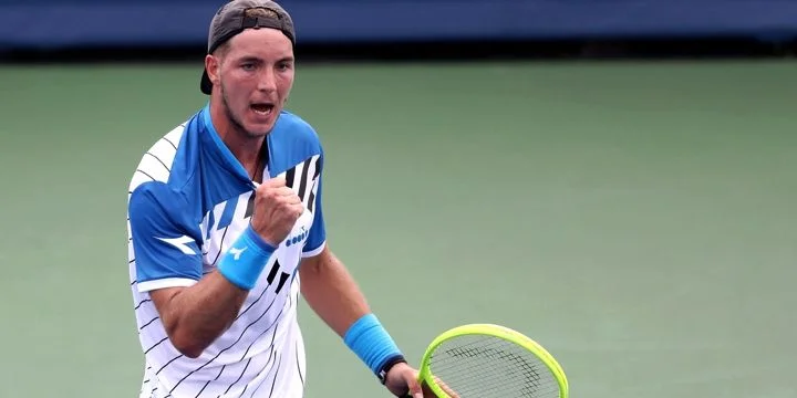 Штруфф - Перволаракис. Прогноз на матч ATP Cup (5 января 2020 года)
Штруфф - Перволаракис. Прогноз на матч ATP Cup (5 января 2020 года)
