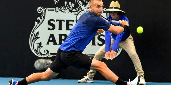 Эванс - Рублёв. Прогноз на матч ATP Аделаида (16 января 2020 года)
Эванс - Рублёв. Прогноз на матч ATP Аделаида (16 января 2020 года)